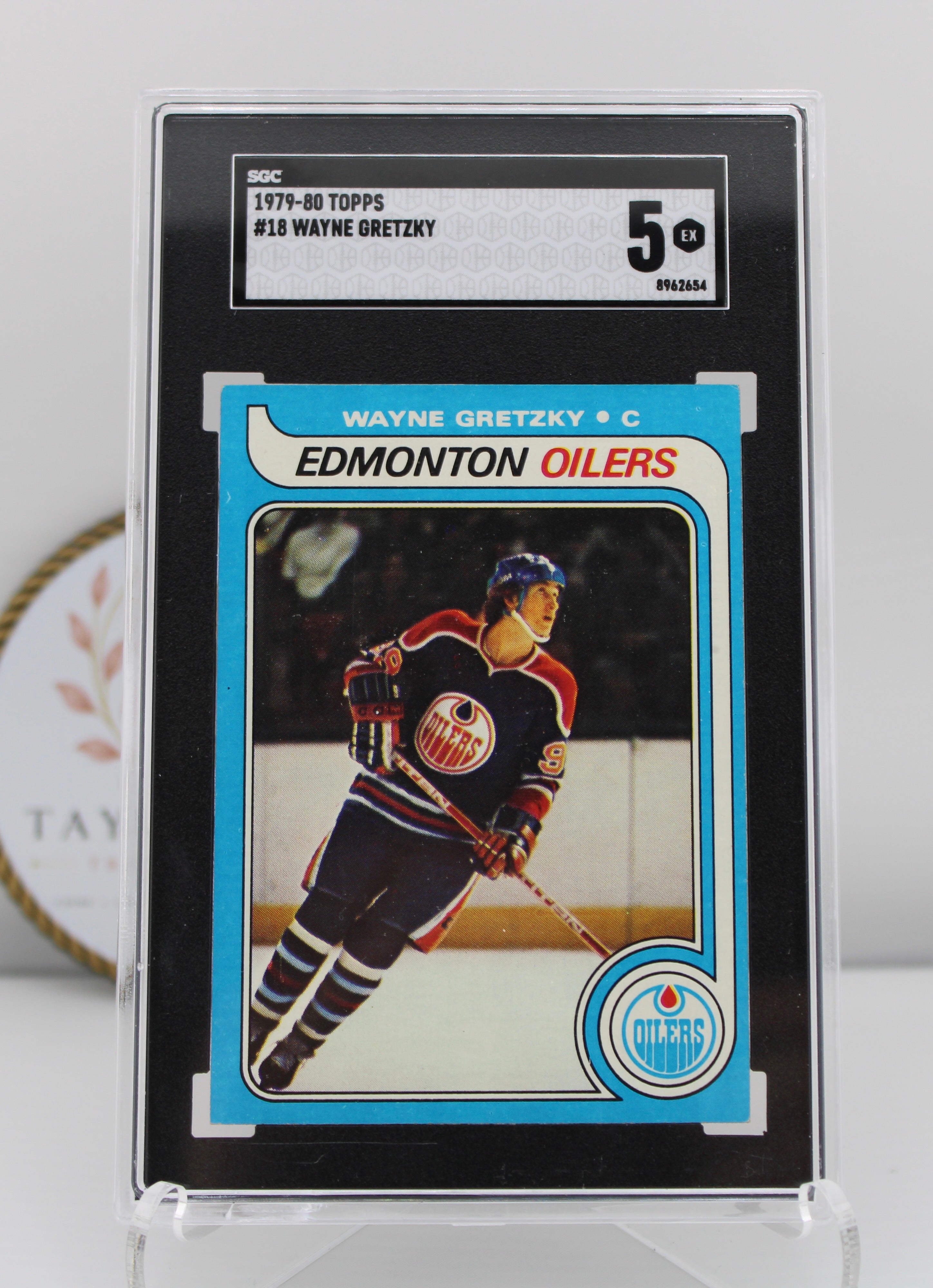 1979-80 Topps #18 Wayne Gretzky SGC 5 (EX) Rookie Card
