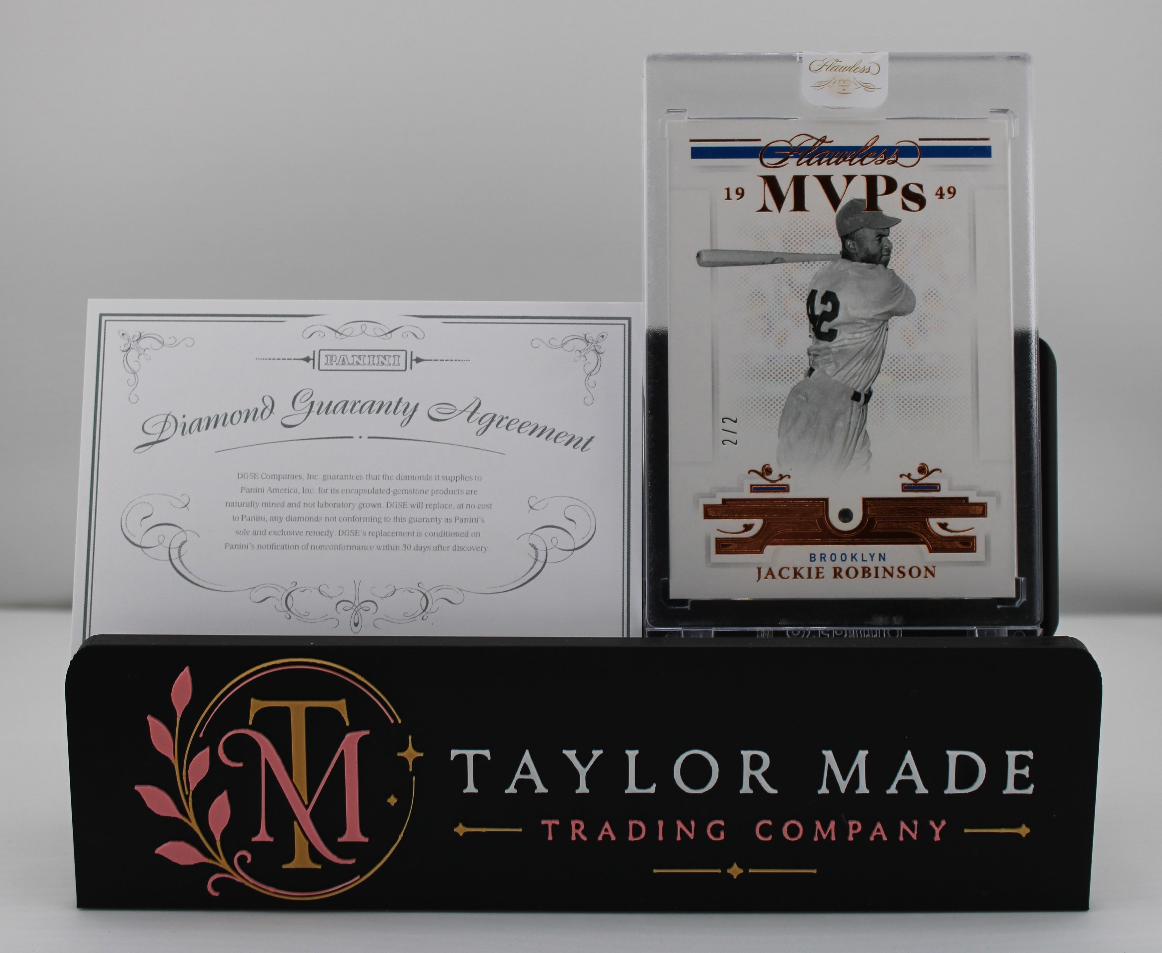 Panini Flawless MVPs #62 Jackie Robinson 2/2 - Front with Diamond Guaranty and display stand