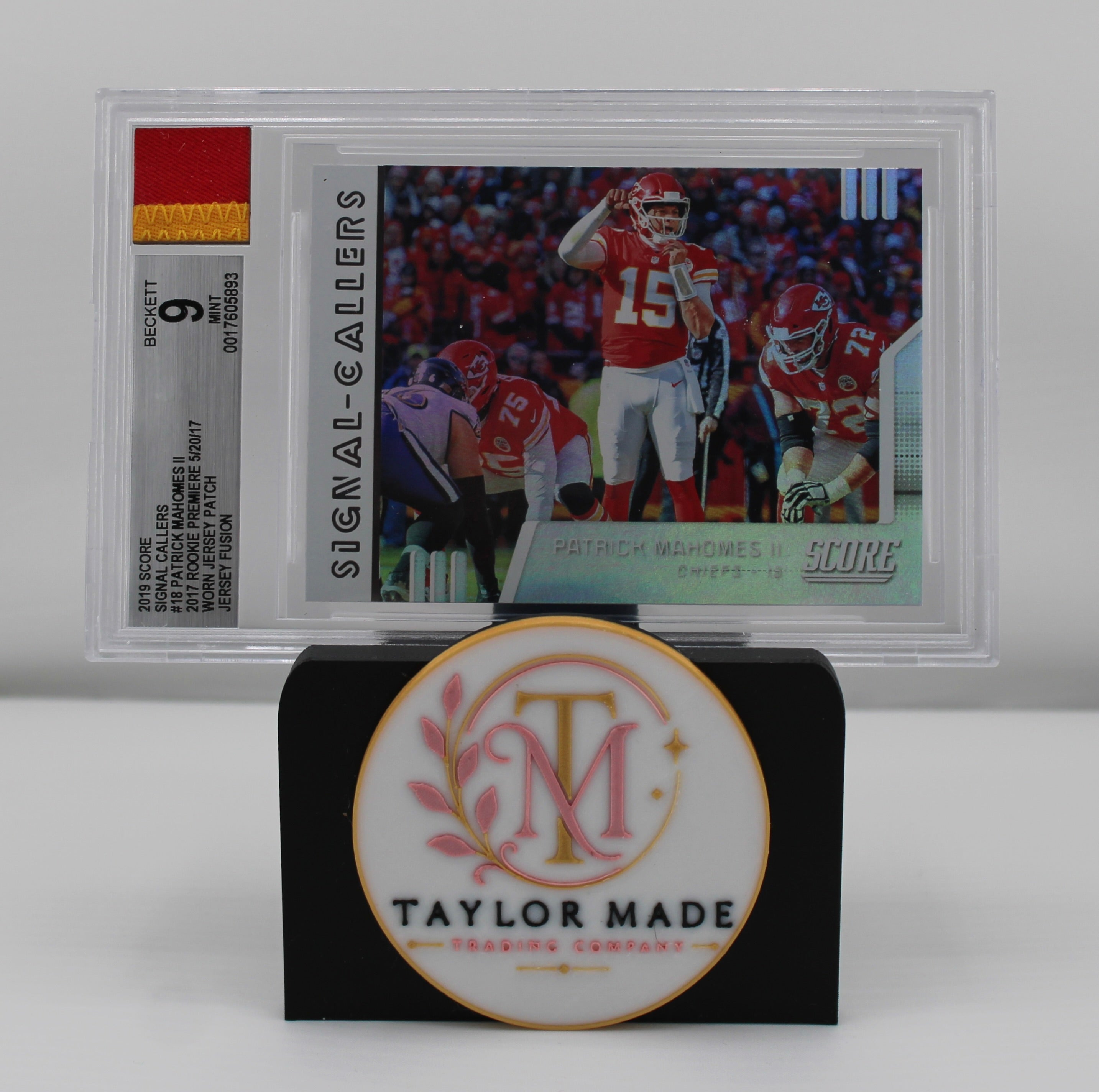 2019 Score #SC-18 Patrick Mahomes II Signal Callers Rookie Premiere Patch BGS 9 - Card front with red/gold patch swatch